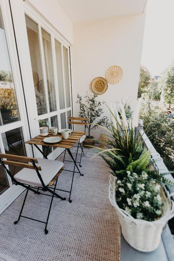 Traber Apartments Im Herzen Leipzigs Balkon Parkplatz Buitenkant foto