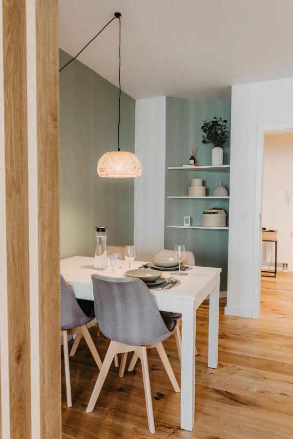 Traber Apartments Im Herzen Leipzigs Balkon Parkplatz Buitenkant foto